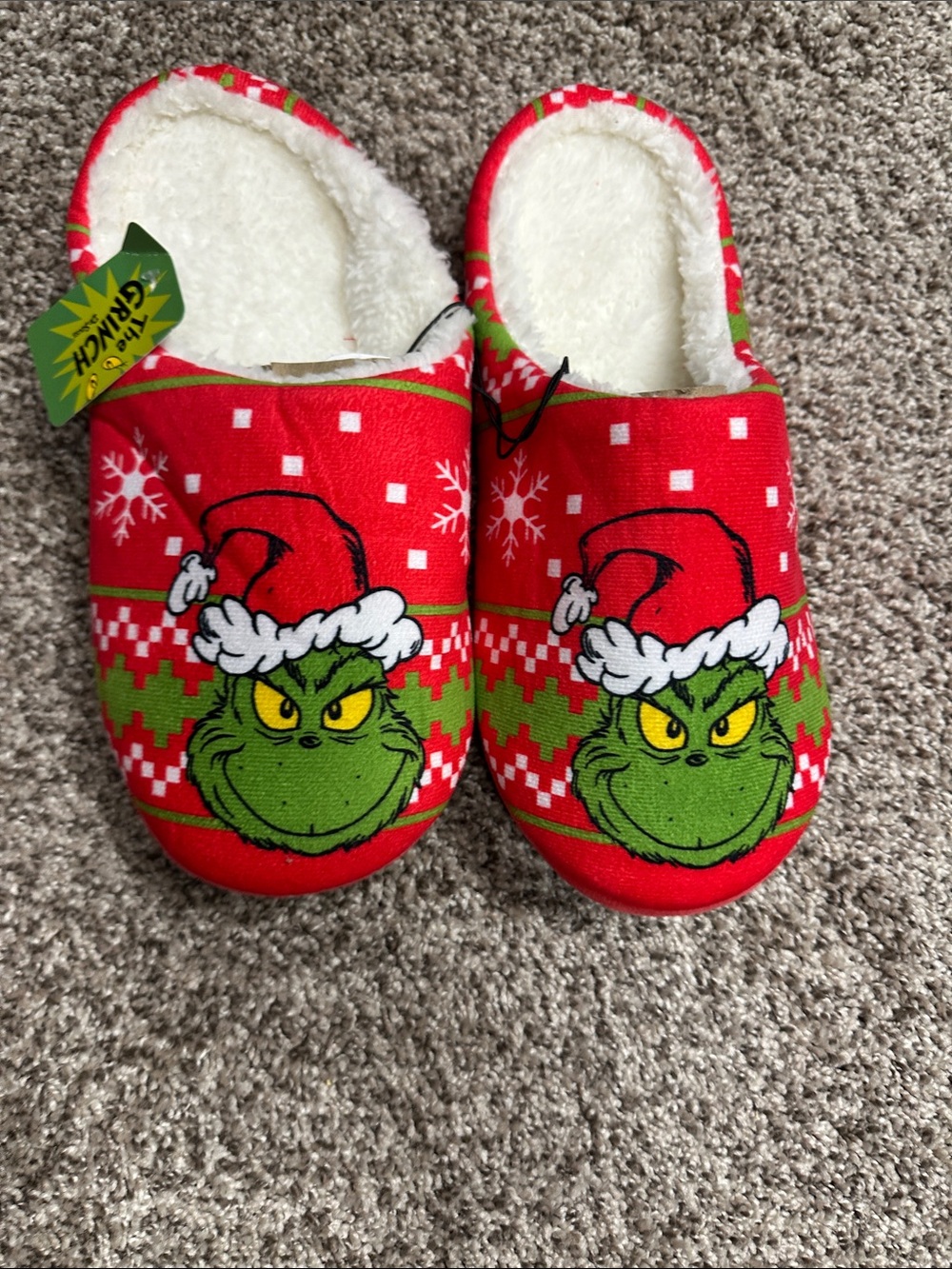Dr. Seuss Grinch Red and Green Holiday Plush Slippers Women XL/10